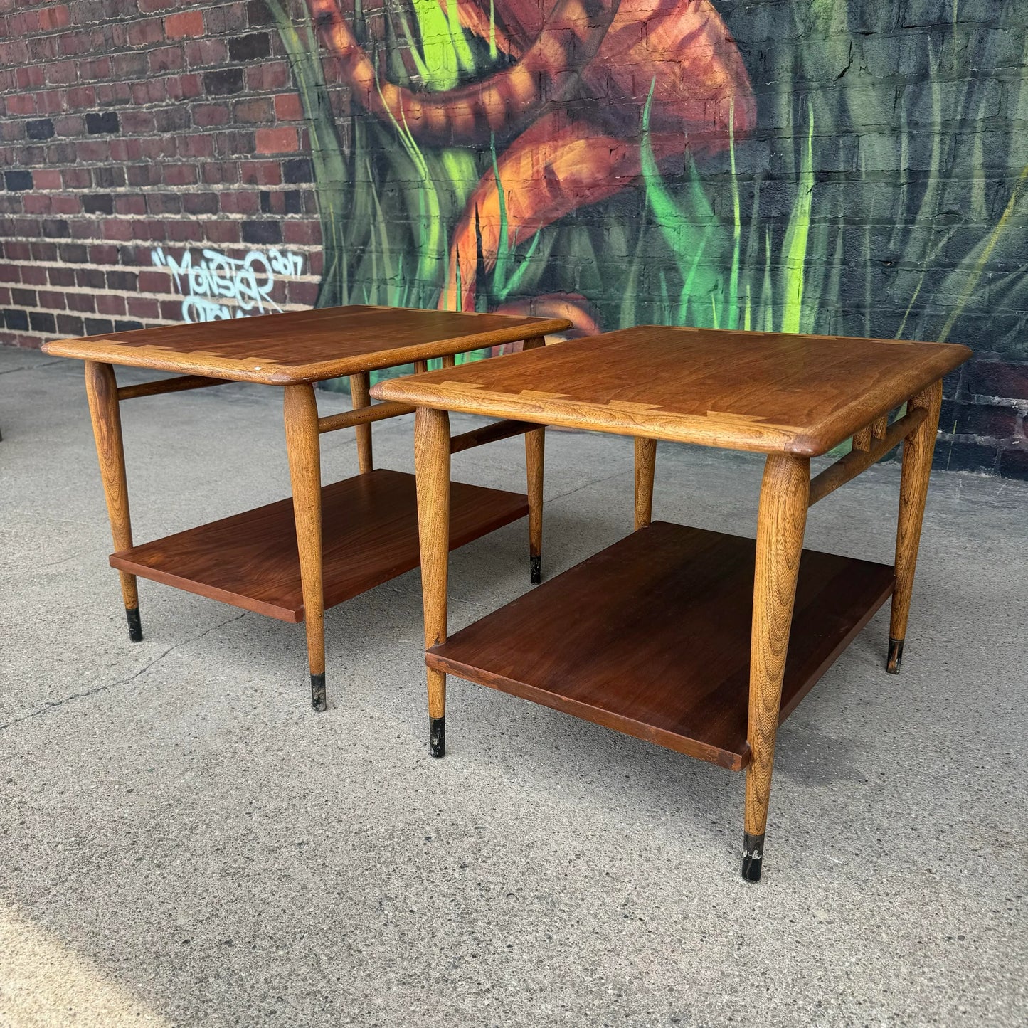 Lane Acclaim Pair of End Tables Mid Century Modern