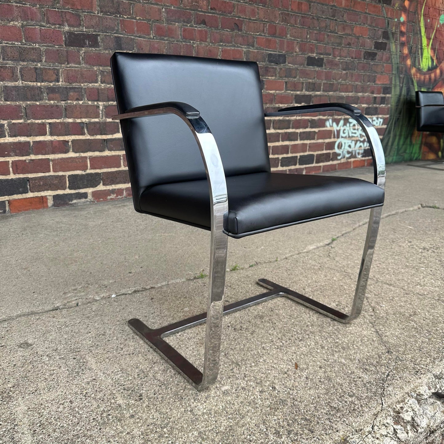 Set of 8 Gordon International Ludwig Mies Van Der Rohe Style Armchairs Black Leather