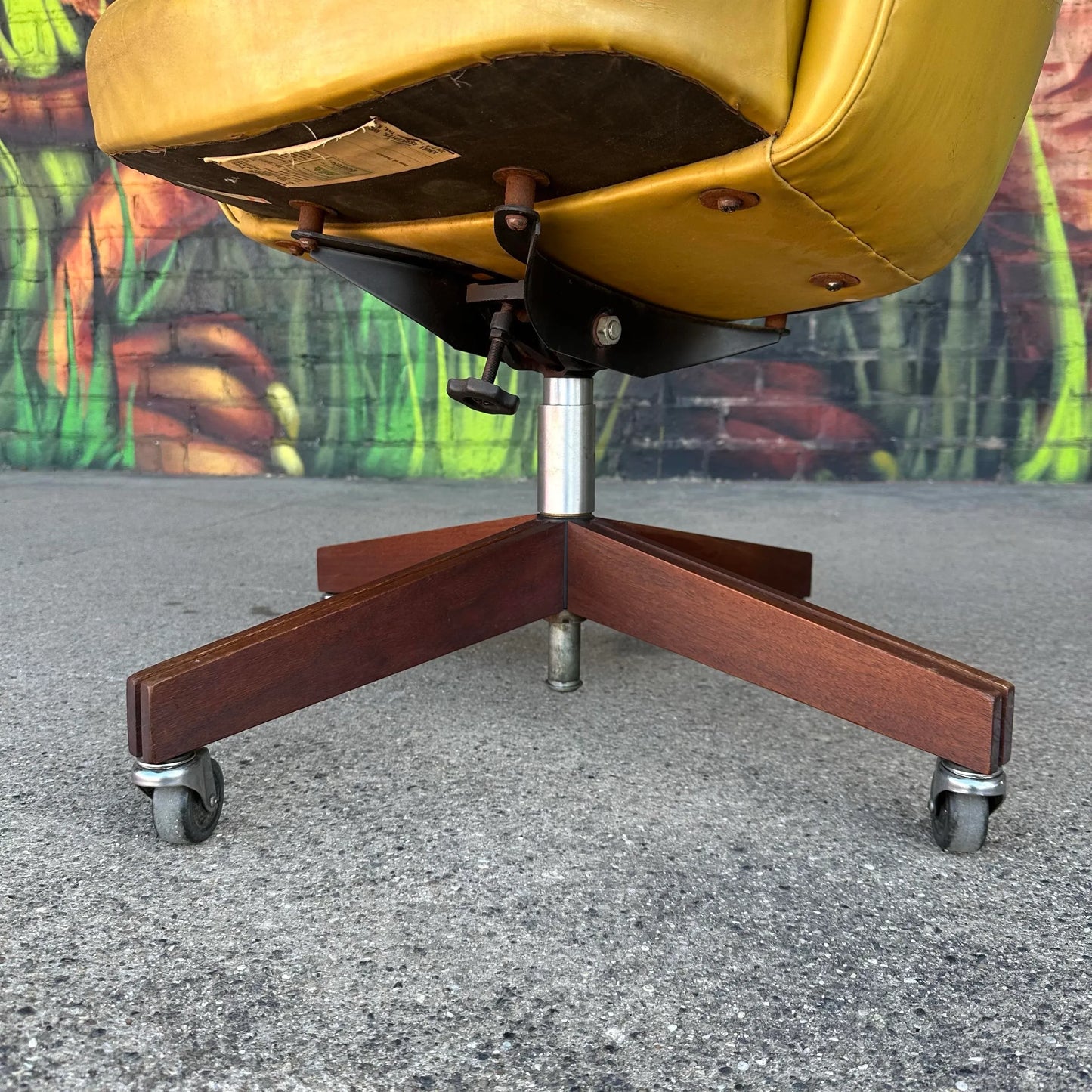 Rolling Eero Saarinen for Knoll “Executive” Office Chair With Walnut Base