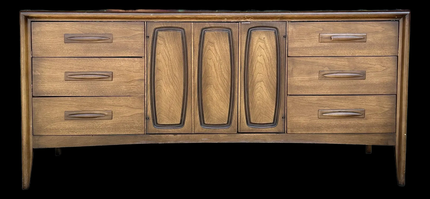 Mid-Century Modern Broyhill Emphasis Low Dresser