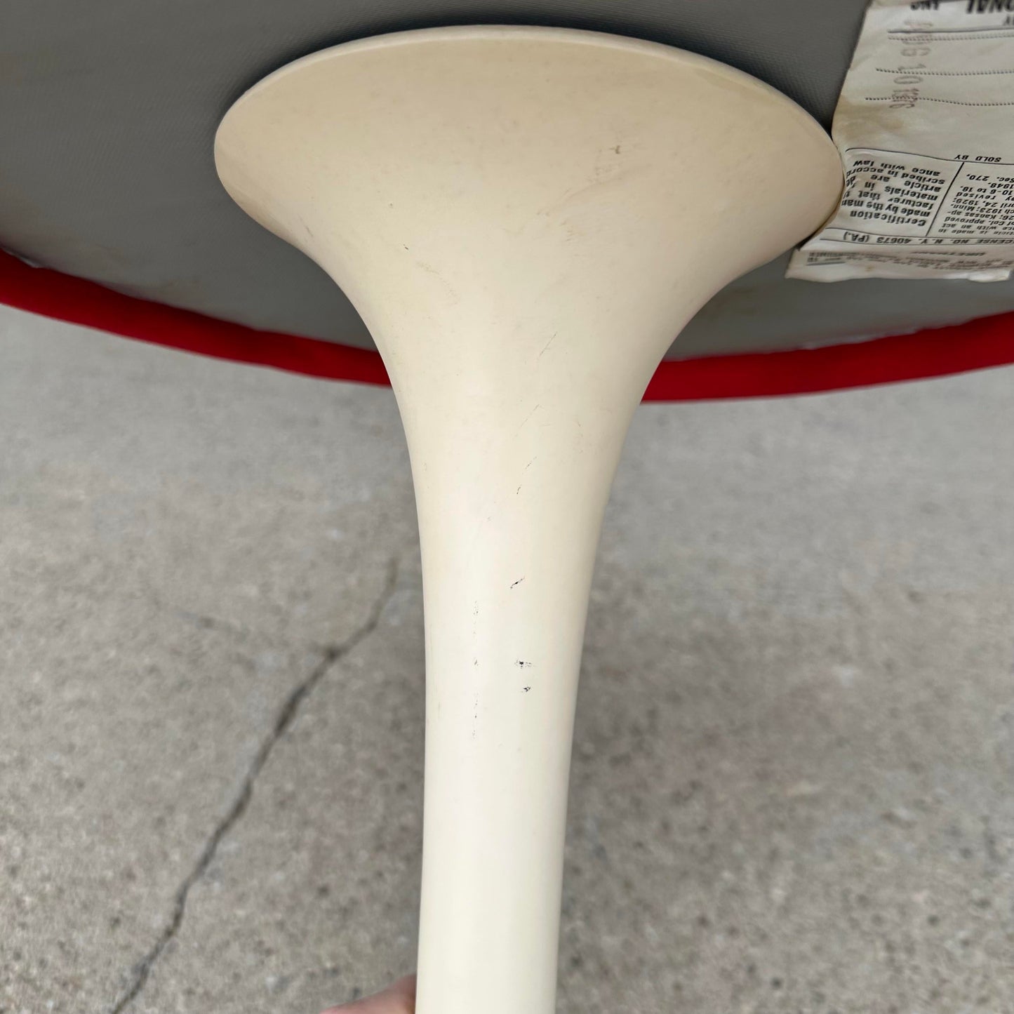 Knoll Swivel-Top Tulip Stool