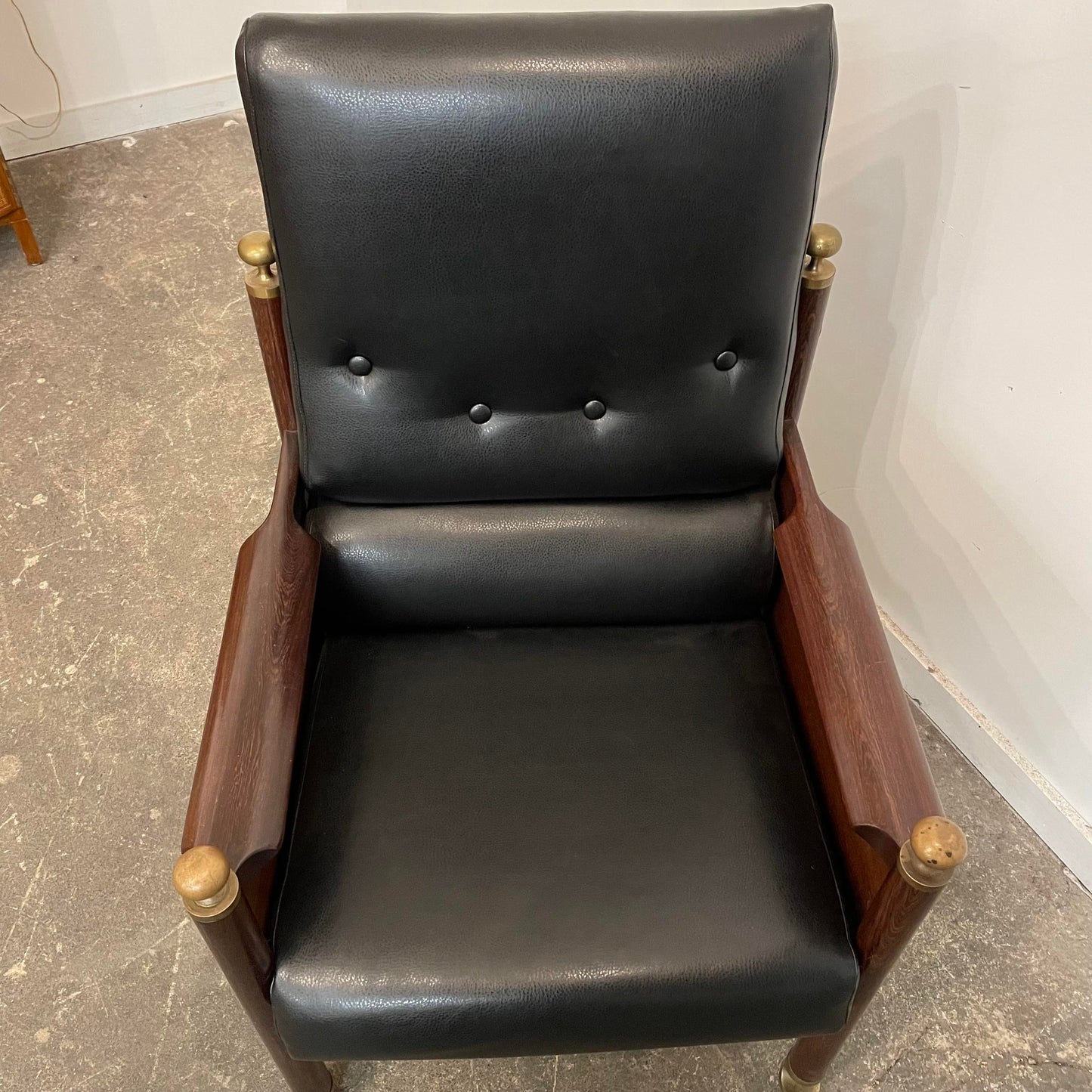 Mid Century Modern Ib Kofod-Larsen King Solomon Chair