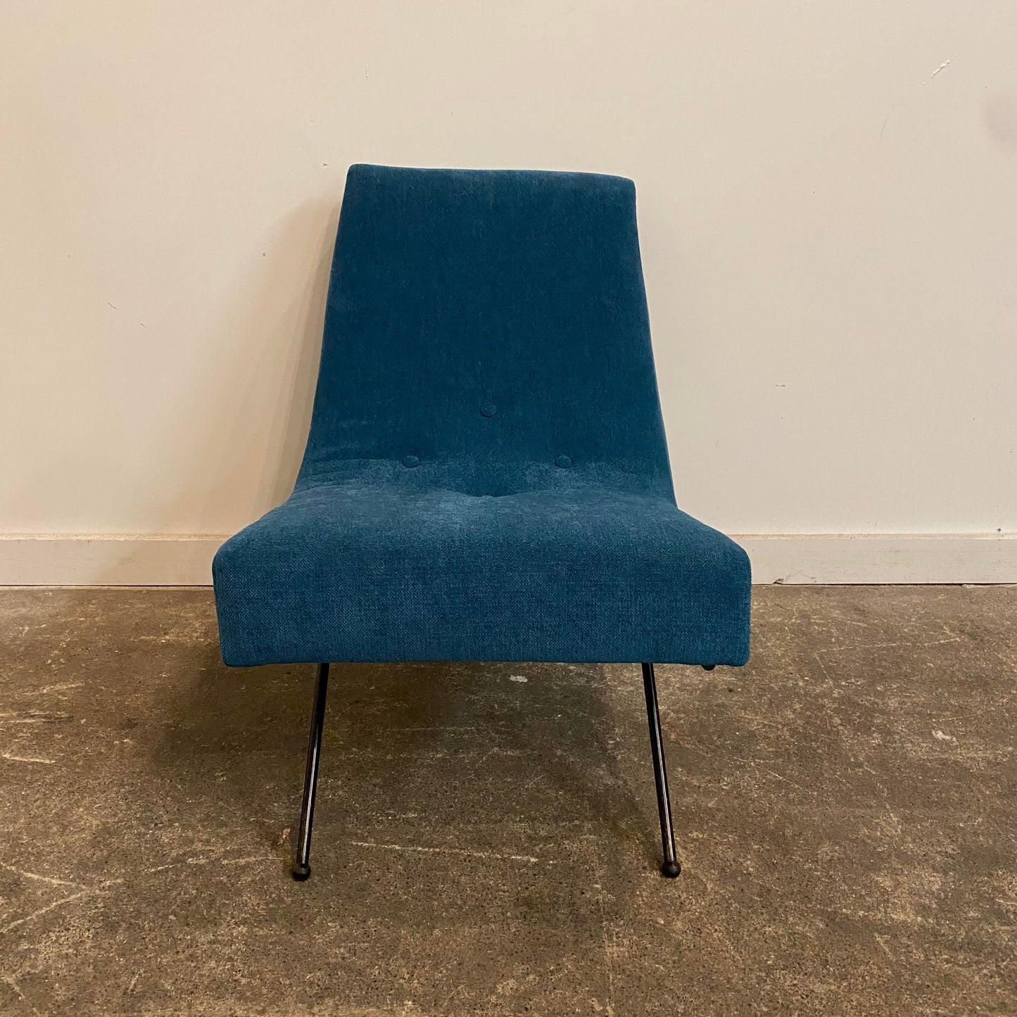 1960s Mid-Century Modern Iron Slipper Chair by Adrian Pearsall