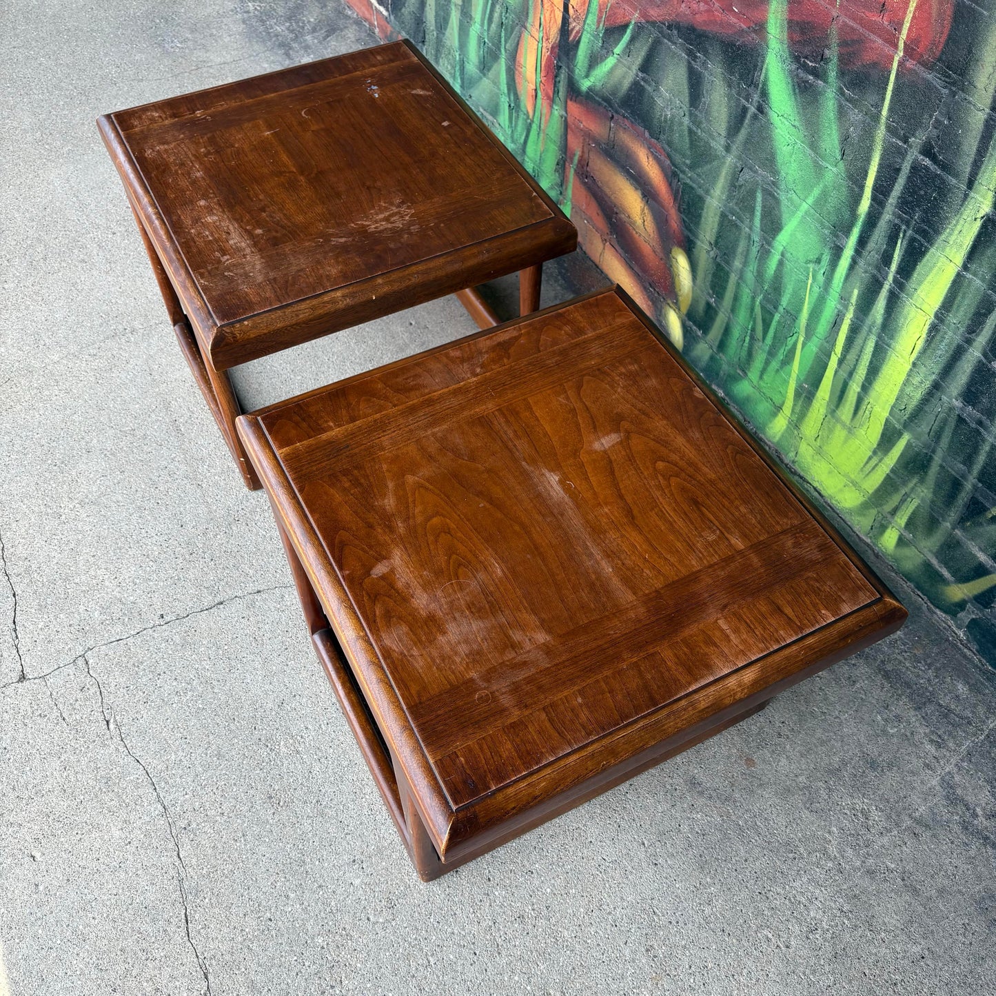 Mid-Century Modern Pair of Walnut End Tables Lane Furniture