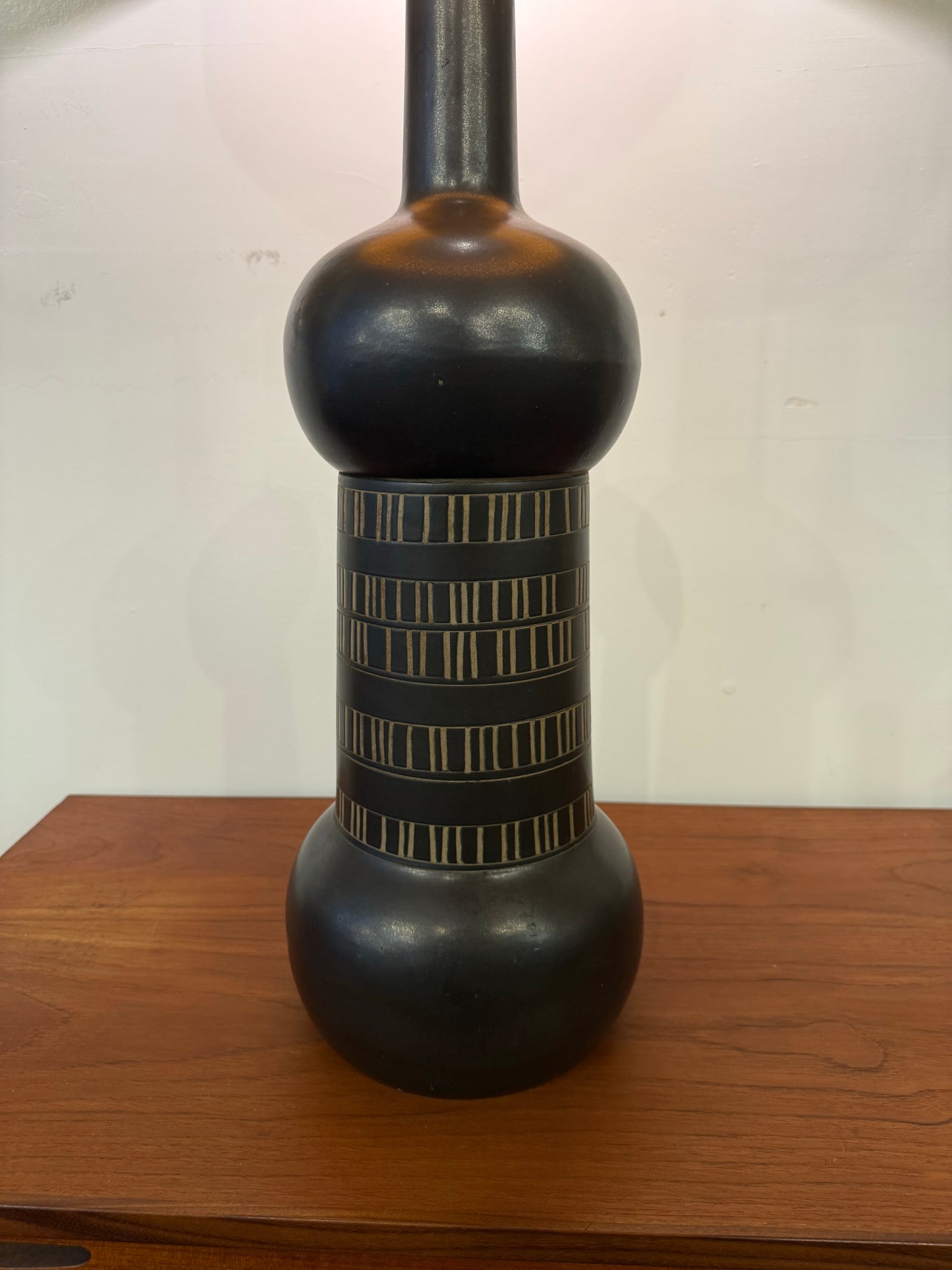 Lamp by Gordon Martz/Marshall Studios. Model M202-45-4 Rare