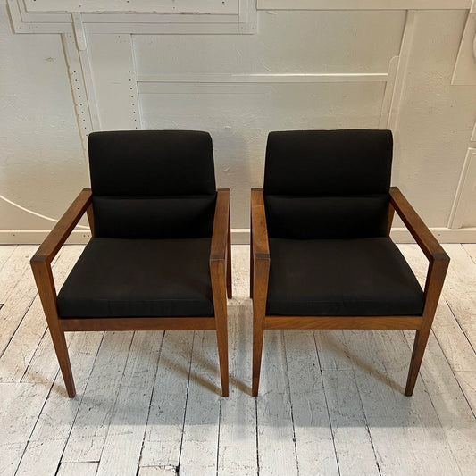 Jens Risom Designed Midcentury Pair of Arm Chairs Covered in Black Fabric
