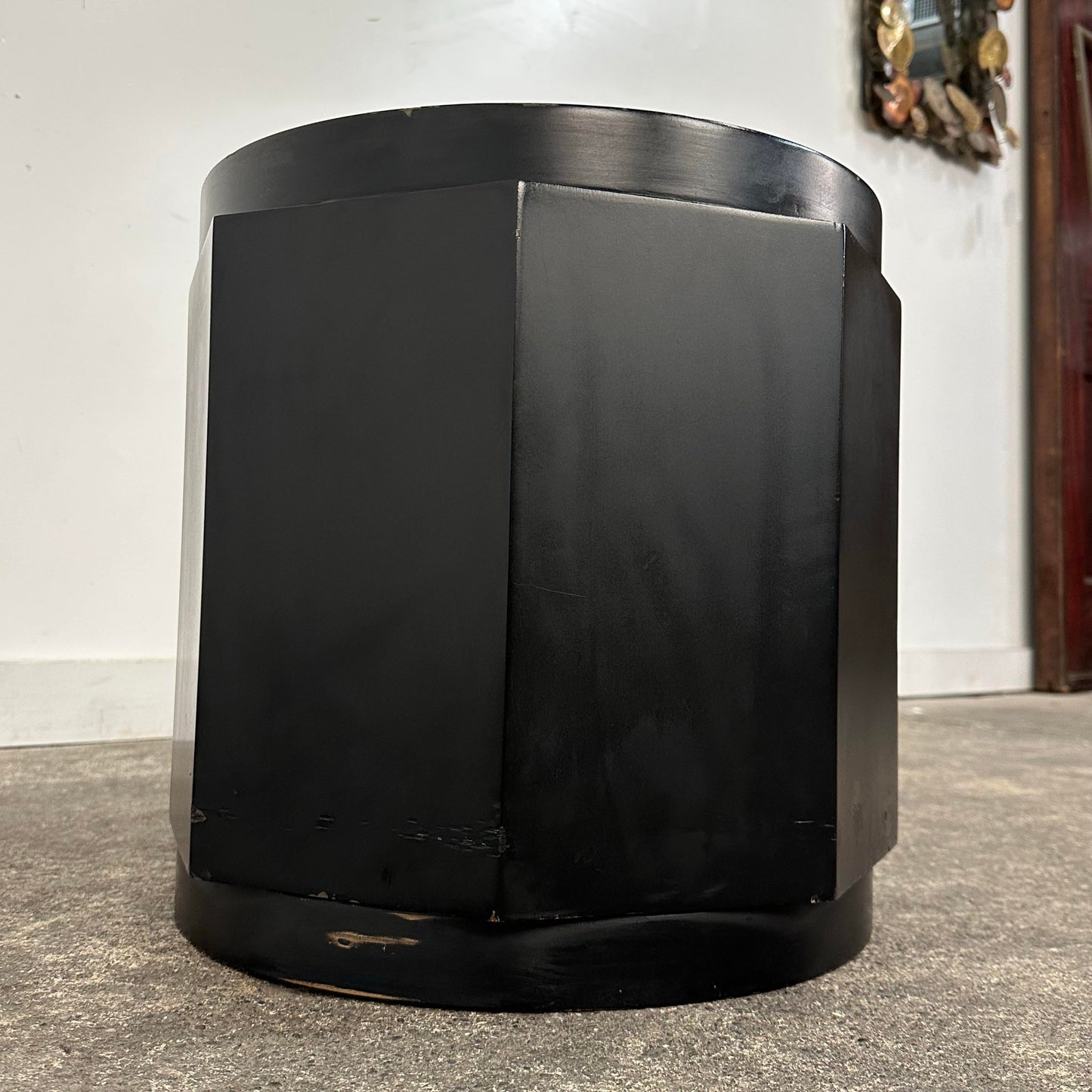Dunbar Pedestal-Style Geometric Side Table