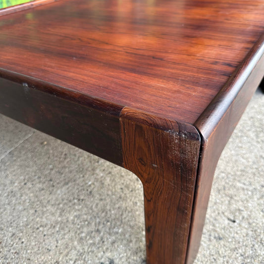 Pair of Danish Mid Century Modern Rosewood Low Profile Side Tables by Neils Eilersen for Illum Wikkelso