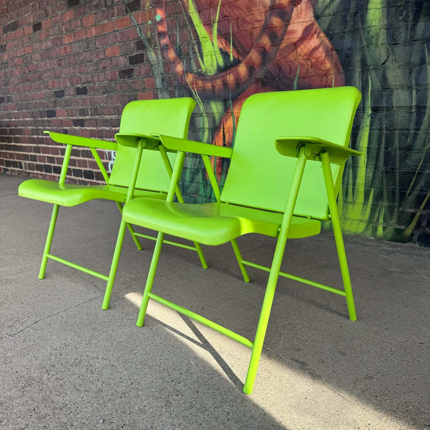 Mid 20th Century Russel Wright Folding Outdoor Chairs, Attributed - Set of 2