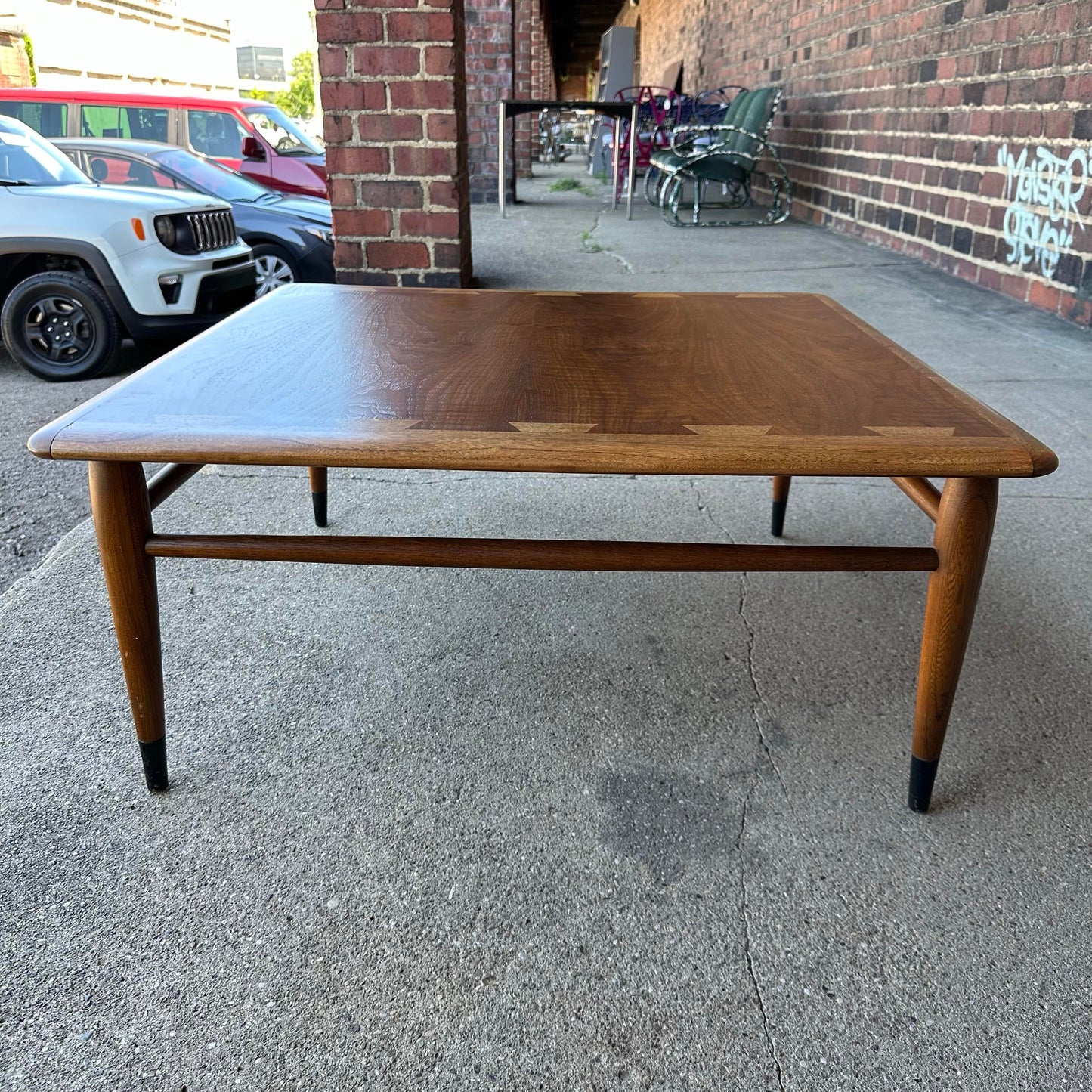 Lane Acclaim Square Side Table