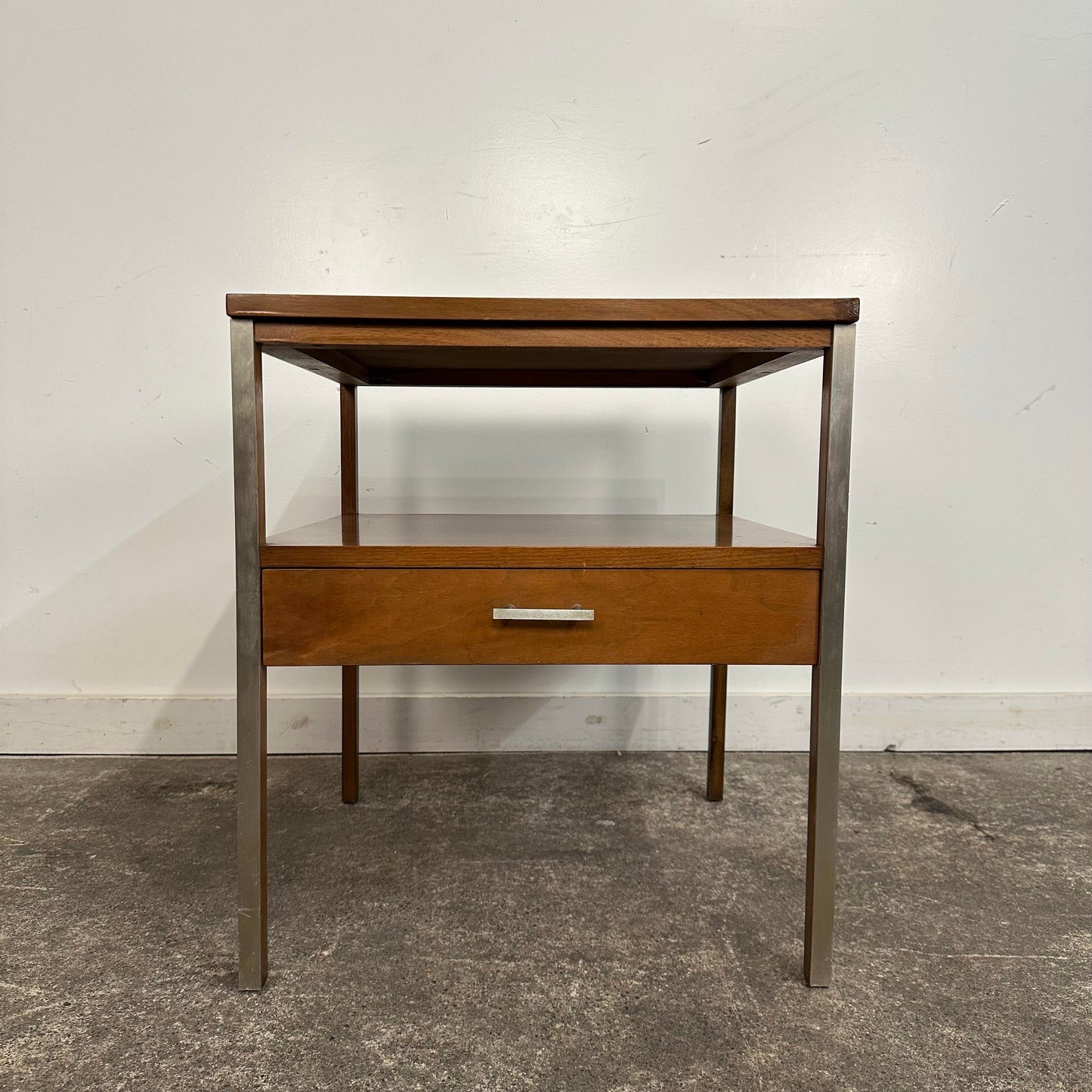 Mid Century Modern Paul McCobb for Calvin End Table