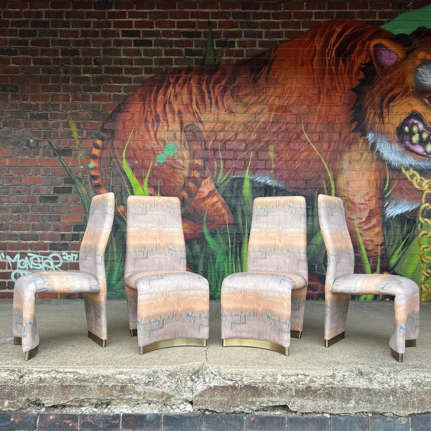 Design Institute of America Vintage Set of 10 Tall Back Post Modern Dining Chairs