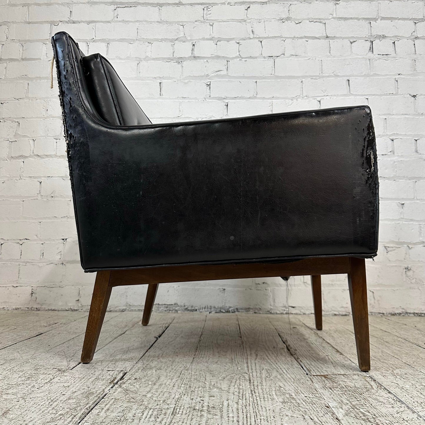 Mid Century Modern Black Vinyl Lounge Chair With Walnut Base Milo Baughman Style