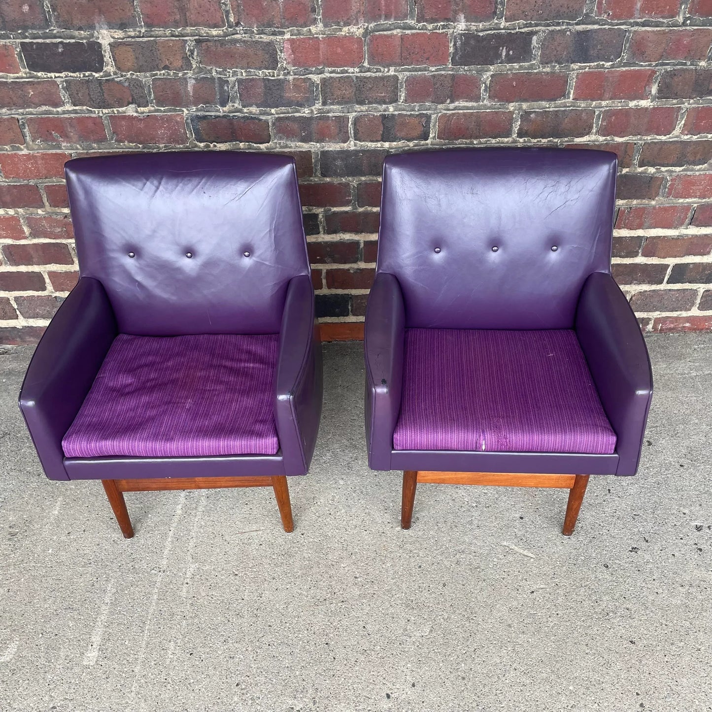 Jens Risom Swivel Base Arm Chairs Purple Leather