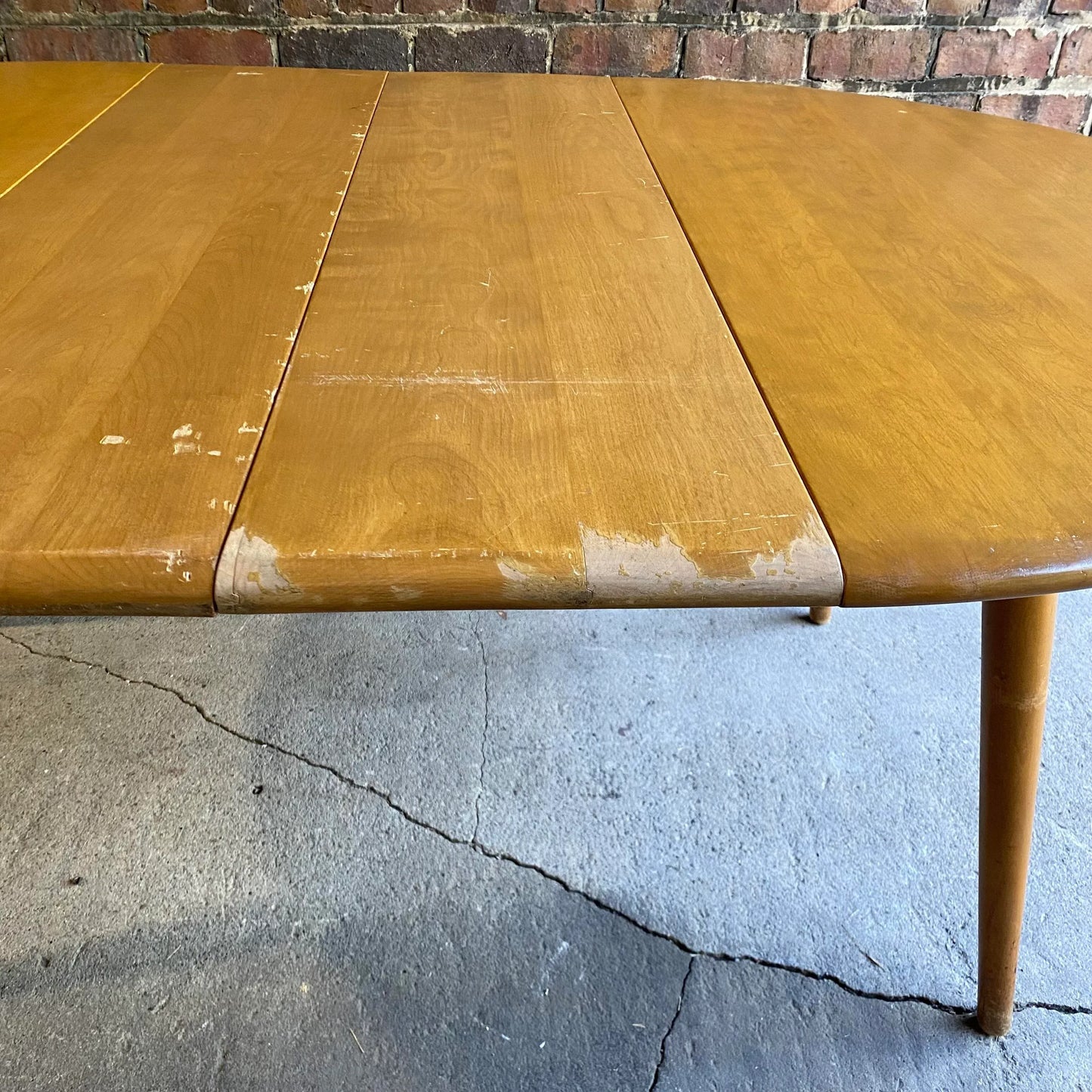 Conant Ball Round Dining Table With 6 Chairs 2 Leaves