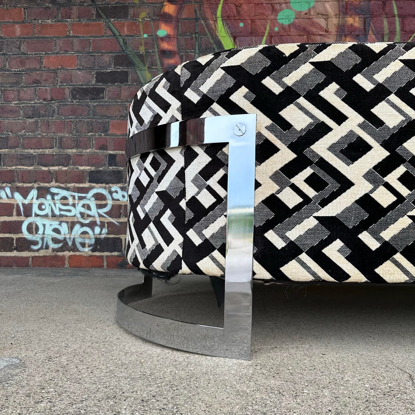 Mid-Century Modern Chrome Sofa by Flair in the Style of Milo Baughman