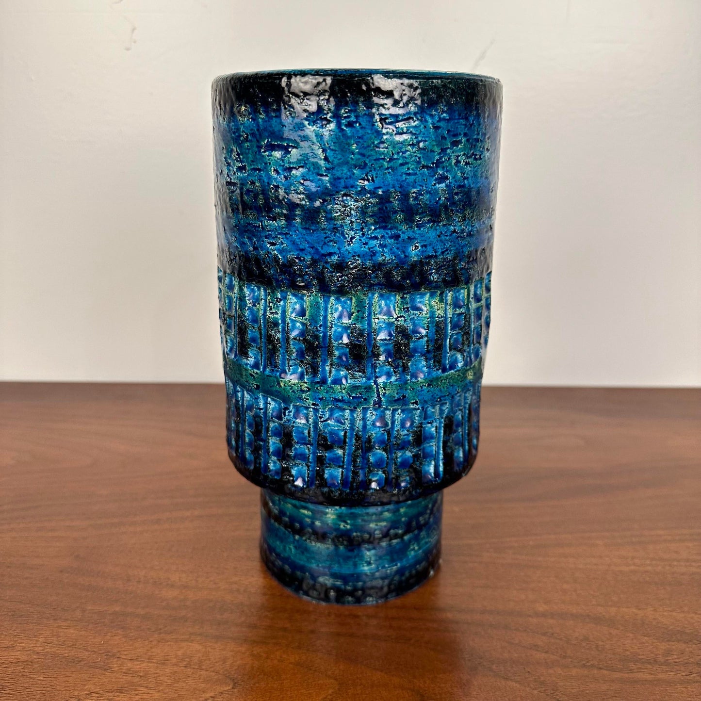 Mid Century Modern Italian Bitossi Rimini Blue Green Pottery Vase for Raymor