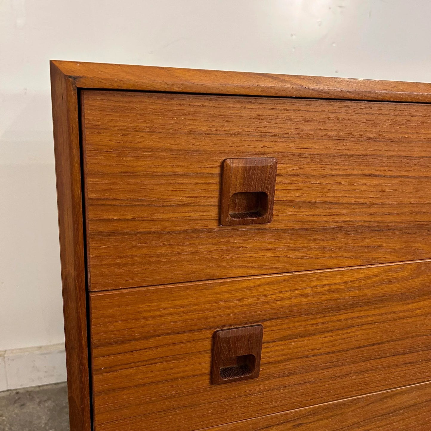 Mid Century Danish Modern 6 Drawer Teak Dresser