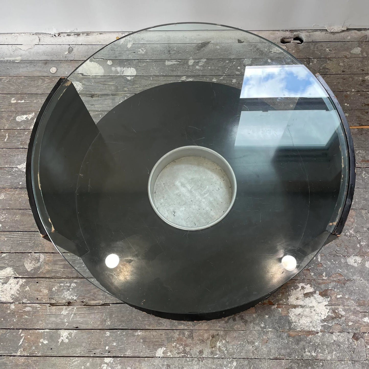 Mid 20th Century Circle Coffee Table