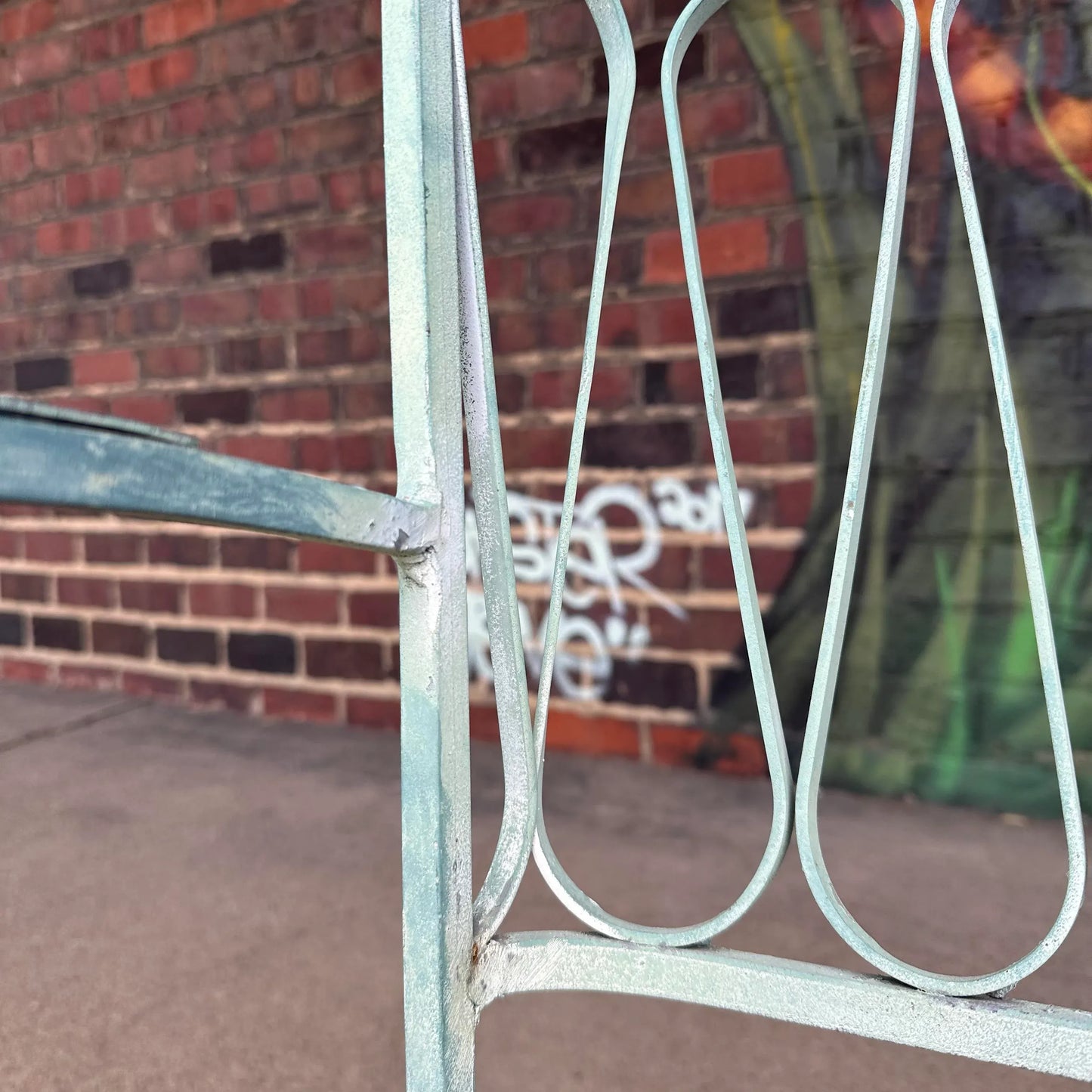 Mid 20th Century Maurizio Tempestini Iron “Ribbon” Outdoor Patio 3-Piece Sofa for John Salterini, Attributed